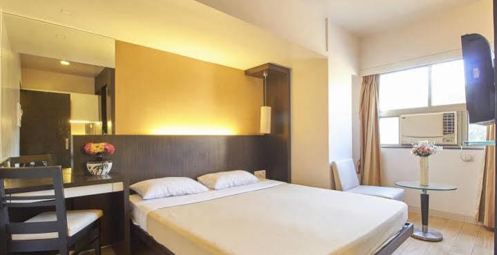 Hotel Mourya Residency Thane Exterior photo